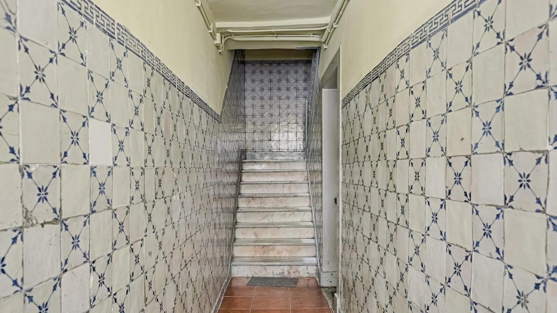 Deco Gem In Santa Catarina Apartment Lisbon 0*,